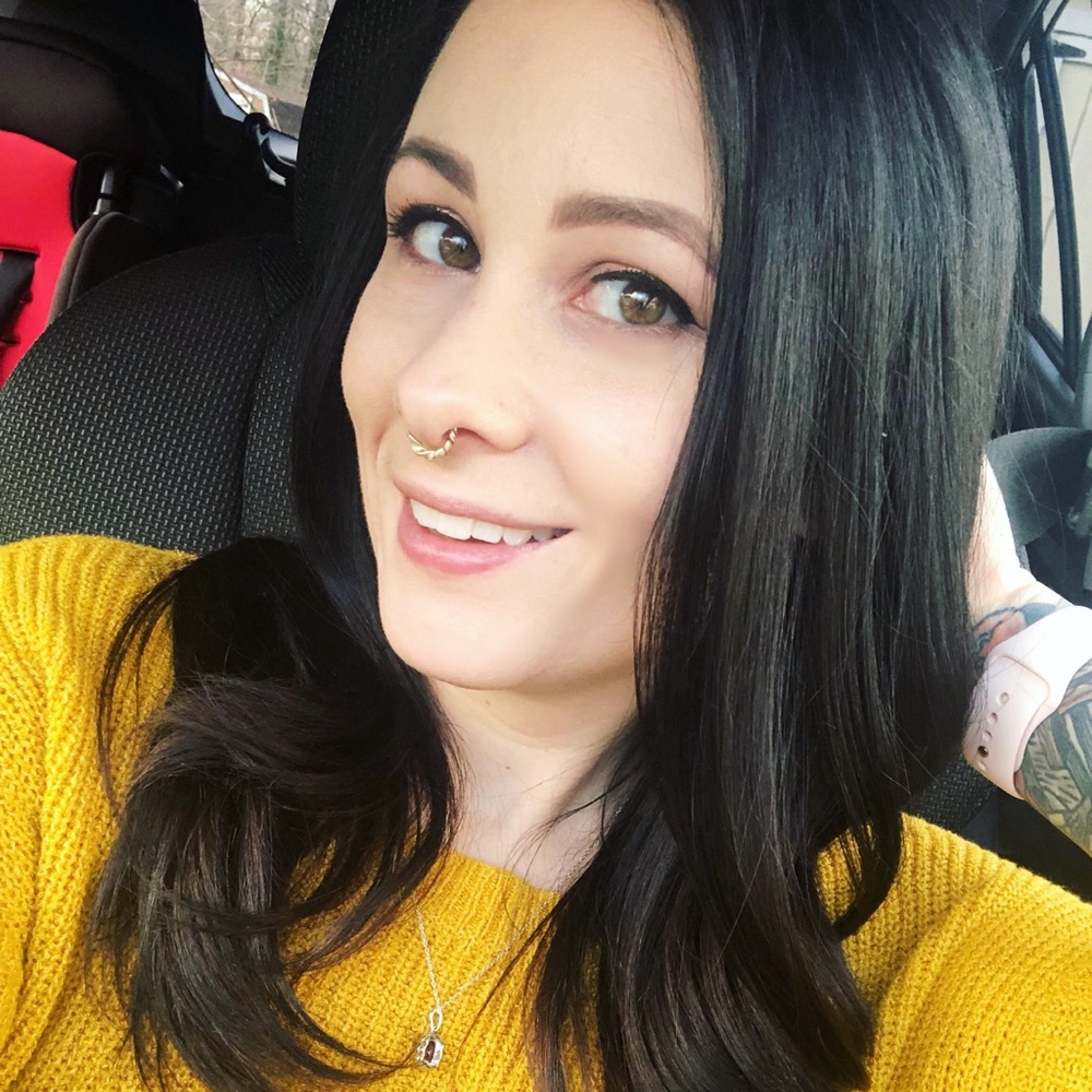 Meet your Posher, Daniella